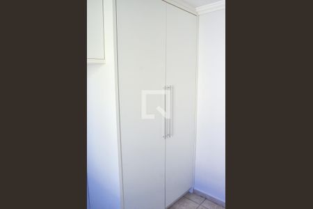 Apartamento à venda com 59m², 2 quartos e 2 vagas Apartamento à venda com 59m², 2 quartos e 2 vagasQuarto 1 - Armários