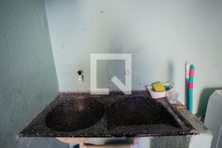 Casa à venda com 185m², 4 quartos e 2 vagas Casa à venda com 185m², 4 quartos e 2 vagasÁrea de serviço casa 2