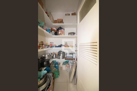 Apartamento à venda com 219m², 2 quartos e 1 vaga Apartamento à venda com 219m², 2 quartos e 1 vagaQuarto 1 da área de serviço