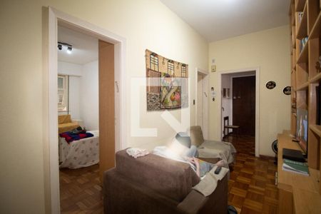 Apartamento à venda com 219m², 2 quartos e 1 vaga Apartamento à venda com 219m², 2 quartos e 1 vagaPassagem para os cômodos