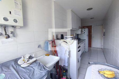 Apartamento à venda com 65m², 3 quartos e 1 vagaÁrea de Serviço e Cozinha
