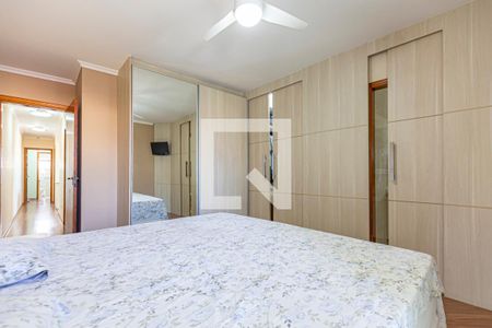 Casa à venda com 243m², 3 quartos e 5 vagas Casa à venda com 243m², 3 quartos e 5 vagasSuite Master