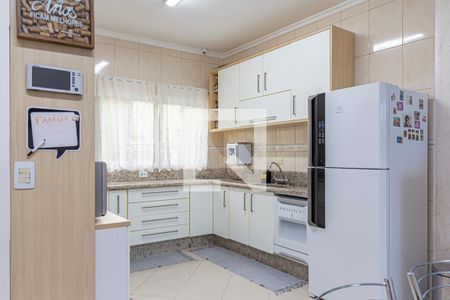 Casa à venda com 243m², 3 quartos e 5 vagas Casa à venda com 243m², 3 quartos e 5 vagasCozinha