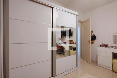 Apartamento à venda com 57m², 2 quartos e 1 vagaQuarto 2