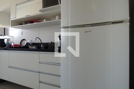 Apartamento à venda com 57m², 2 quartos e 1 vagaCozinha - Armários