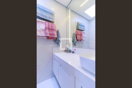 Casa à venda com 399m², 3 quartos e 4 vagas Casa à venda com 399m², 3 quartos e 4 vagasSuíte Principal - Banheiro