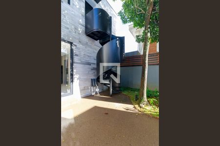 Casa à venda com 399m², 3 quartos e 4 vagas Casa à venda com 399m², 3 quartos e 4 vagasÁrea Externa