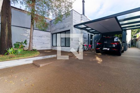 Casa à venda com 399m², 3 quartos e 4 vagas Casa à venda com 399m², 3 quartos e 4 vagasGaragem