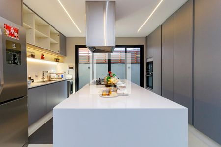 Casa à venda com 399m², 3 quartos e 4 vagas Casa à venda com 399m², 3 quartos e 4 vagasCozinha