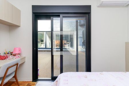 Casa à venda com 399m², 3 quartos e 4 vagas Casa à venda com 399m², 3 quartos e 4 vagasSuíte 2