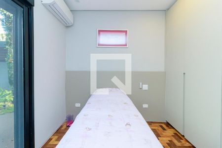 Casa à venda com 399m², 3 quartos e 4 vagas Casa à venda com 399m², 3 quartos e 4 vagasSuíte 2