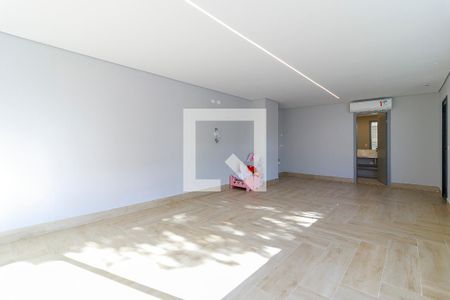 Casa à venda com 399m², 3 quartos e 4 vagas Casa à venda com 399m², 3 quartos e 4 vagasEdícula