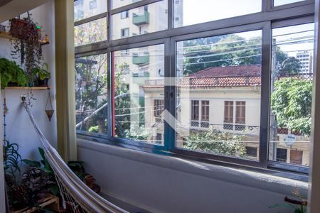 Sala Vista de apartamento à venda com 2 quartos, 110m² em Bela Vista, São Paulo