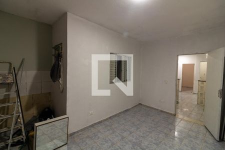 Quarto 1 de casa para alugar com 2 quartos, 70m² em Jardim Oliveiras, Taboão da Serra