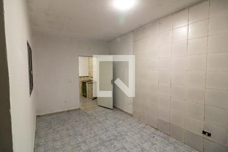 Quarto 1 de casa para alugar com 2 quartos, 70m² em Jardim Oliveiras, Taboão da Serra
