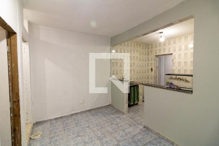 Sala de casa para alugar com 2 quartos, 70m² em Jardim Oliveiras, Taboão da Serra