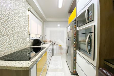 Apartamento à venda com 87m², 2 quartos e 2 vagasCozinha