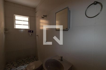 Banheiro de apartamento para alugar com 1 quarto, 50m² em Vila Maria Alta, São Paulo