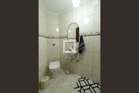 Casa à venda com 167m², 4 quartos e 2 vagasLavabo 1