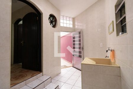 Casa à venda com 167m², 4 quartos e 2 vagasÁrea de Serviço Externa