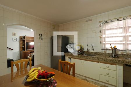 Casa à venda com 167m², 4 quartos e 2 vagasCozinha