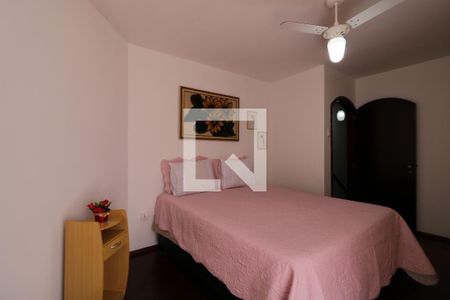 Casa à venda com 167m², 4 quartos e 2 vagasSuite 1