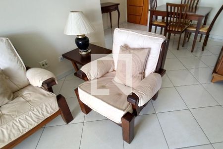 Sala de apartamento para alugar com 2 quartos, 79m² em Aviação, Praia Grande