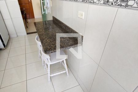 Apartamento para alugar com 79m², 2 quartos e 1 vaga Apartamento para alugar com 79m², 2 quartos e 1 vagaCozinha