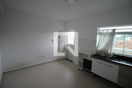 Quarto e Cozinha de kitnet/studio para alugar com 1 quarto, 15m² em Vila Canero, São Paulo