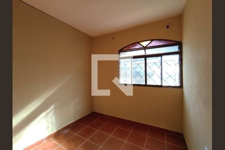 Quarto 1 de casa para alugar com 2 quartos, 50m² em Vila Pérola, Contagem