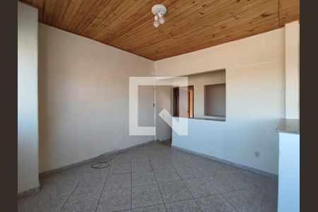 Sala de casa para alugar com 2 quartos, 50m² em Vila Pérola, Contagem