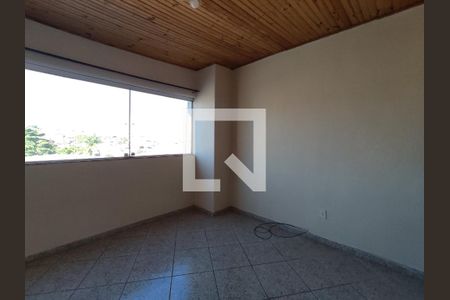 Sala de casa para alugar com 2 quartos, 50m² em Vila Pérola, Contagem