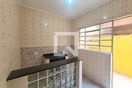 Casa para alugar com 50m², 1 quarto e 1 vaga Casa para alugar com 50m², 1 quarto e 1 vagaCozinha