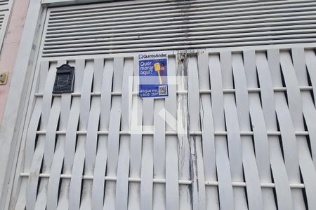 Casa para alugar com 50m², 1 quarto e 1 vaga Casa para alugar com 50m², 1 quarto e 1 vagaplaquinha