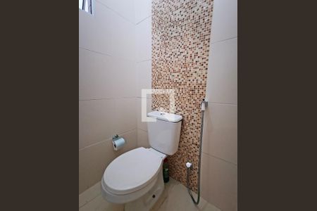 Casa à venda com 220m², 3 quartos e 4 vagas