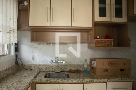 Casa de condomínio para alugar com 98m², 3 quartos e 2 vagas Casa de condomínio para alugar com 98m², 3 quartos e 2 vagasCozinha
