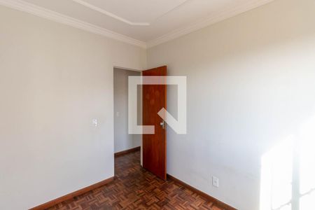Quarto 1 de apartamento para alugar com 3 quartos, 78m² em Santa Helena, Belo Horizonte