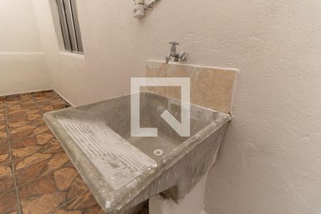 Casa para alugar com 86m², 2 quartos e sem vaga Casa para alugar com 86m², 2 quartos e sem vagaLavanderia