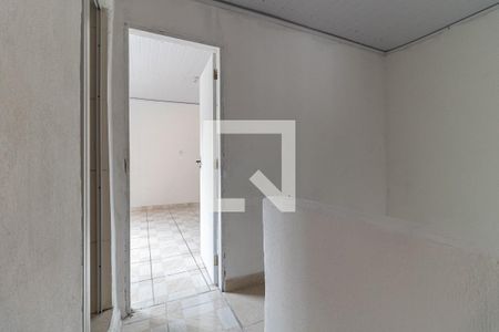 Corredor de casa para alugar com 2 quartos, 86m² em Jardim Vergueiro, São Paulo