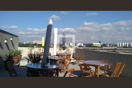 Apartamento para alugar com 34m², 1 quarto e sem vagaÁrea comum -