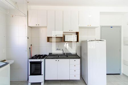Sala/cozinha de apartamento para alugar com 1 quarto, 35m² em Vila Leopoldina, São Paulo