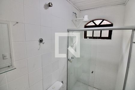 Casa à venda com 400m², 6 quartos e 4 vagasBanheiro da Suíte 2