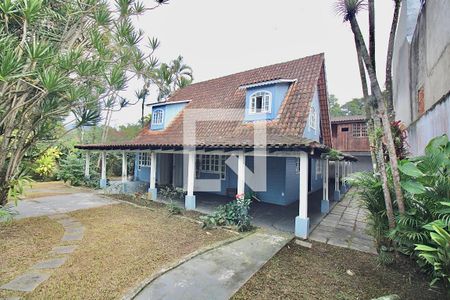 Casa à venda com 400m², 6 quartos e 4 vagasFachada da casa 1