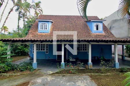 Casa à venda com 400m², 6 quartos e 4 vagasFachada da casa 1