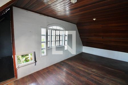 Casa à venda com 400m², 6 quartos e 4 vagasQuarto 2