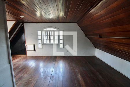 Casa à venda com 400m², 6 quartos e 4 vagasQuarto 2