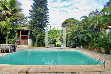 Casa à venda com 400m², 6 quartos e 4 vagasPiscina