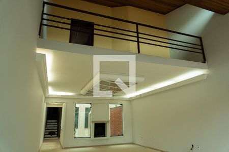 Sala de casa à venda com 3 quartos, 353m² em Vila Humaita, Santo André