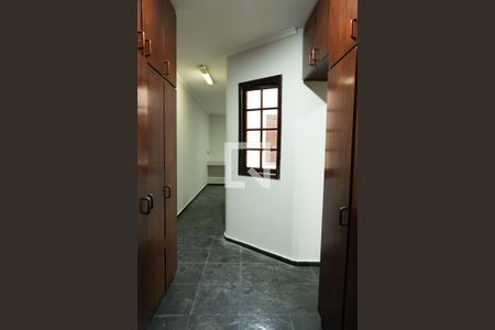 Casa à venda com 353m², 3 quartos e 5 vagasQuarto - Armários