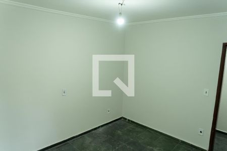 Casa à venda com 353m², 3 quartos e 5 vagasQuarto 2